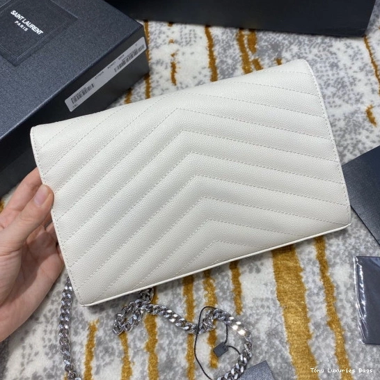 Tony Luxuries CHAIN CASSANDRE MATELASSÉ WALLET YSL 0814